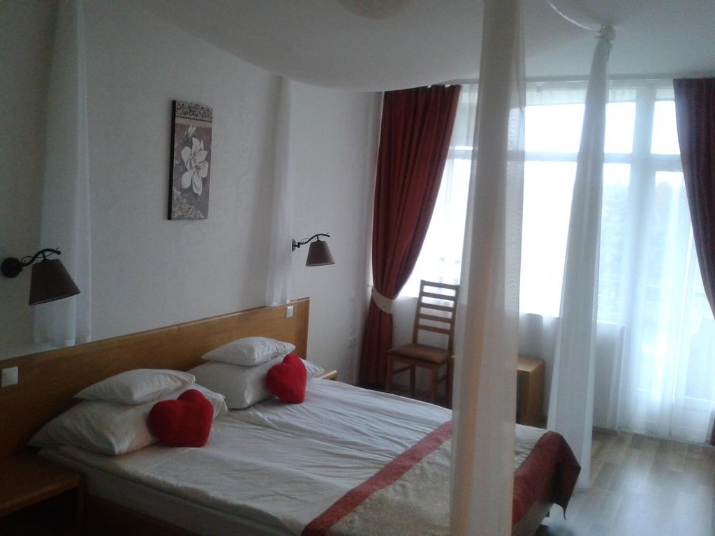 سزومباثيلي Hotel Claudius المظهر الخارجي الصورة