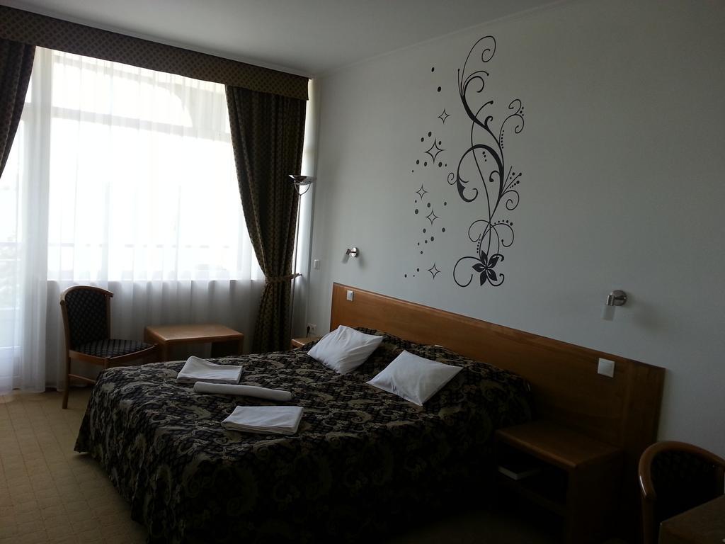 سزومباثيلي Hotel Claudius المظهر الخارجي الصورة